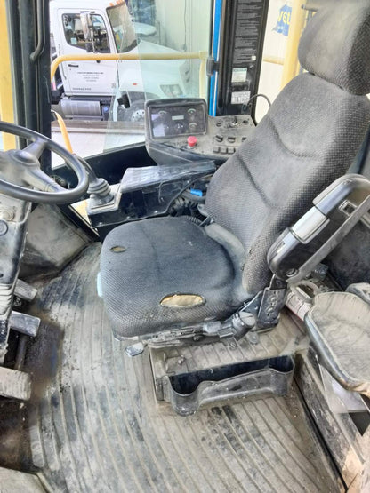 Used Hyster H22XM-12EC 9-High Stacker Container Handler Forklift