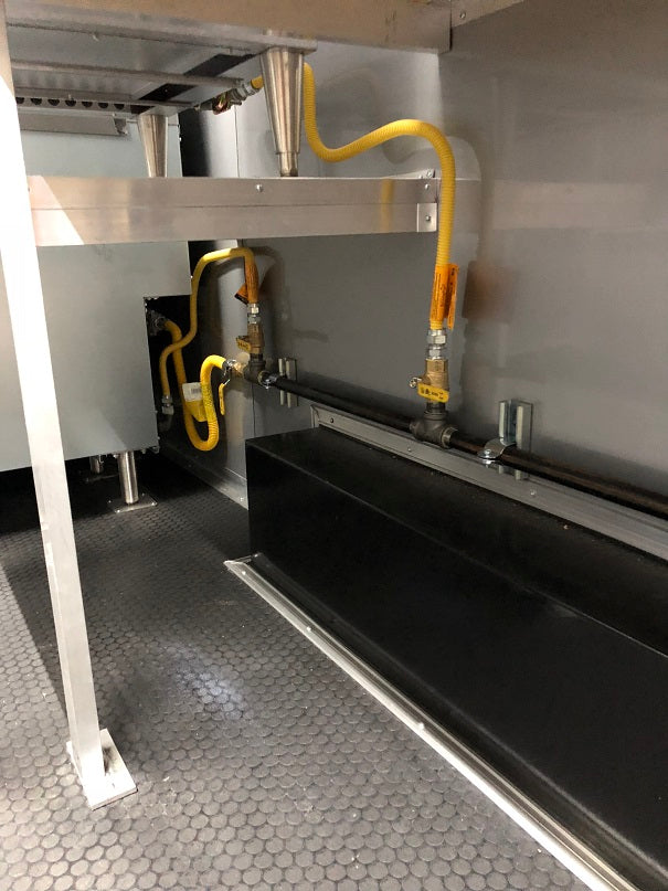 8.5x20 Equipped Food Trailer