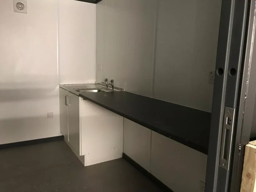 10ft x 8ft Cladded Food/Drink Outlet Shipping Containers
