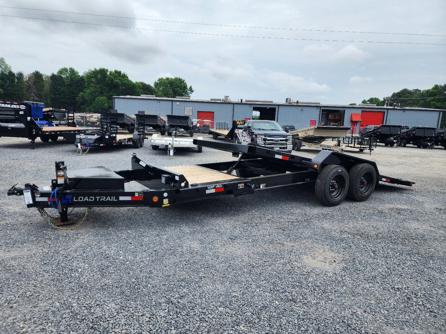 2025 Load Trail TH 20′ 16K Tilt Trailer – Heavy-Duty Hydraulic Tilt Equipment Hauler