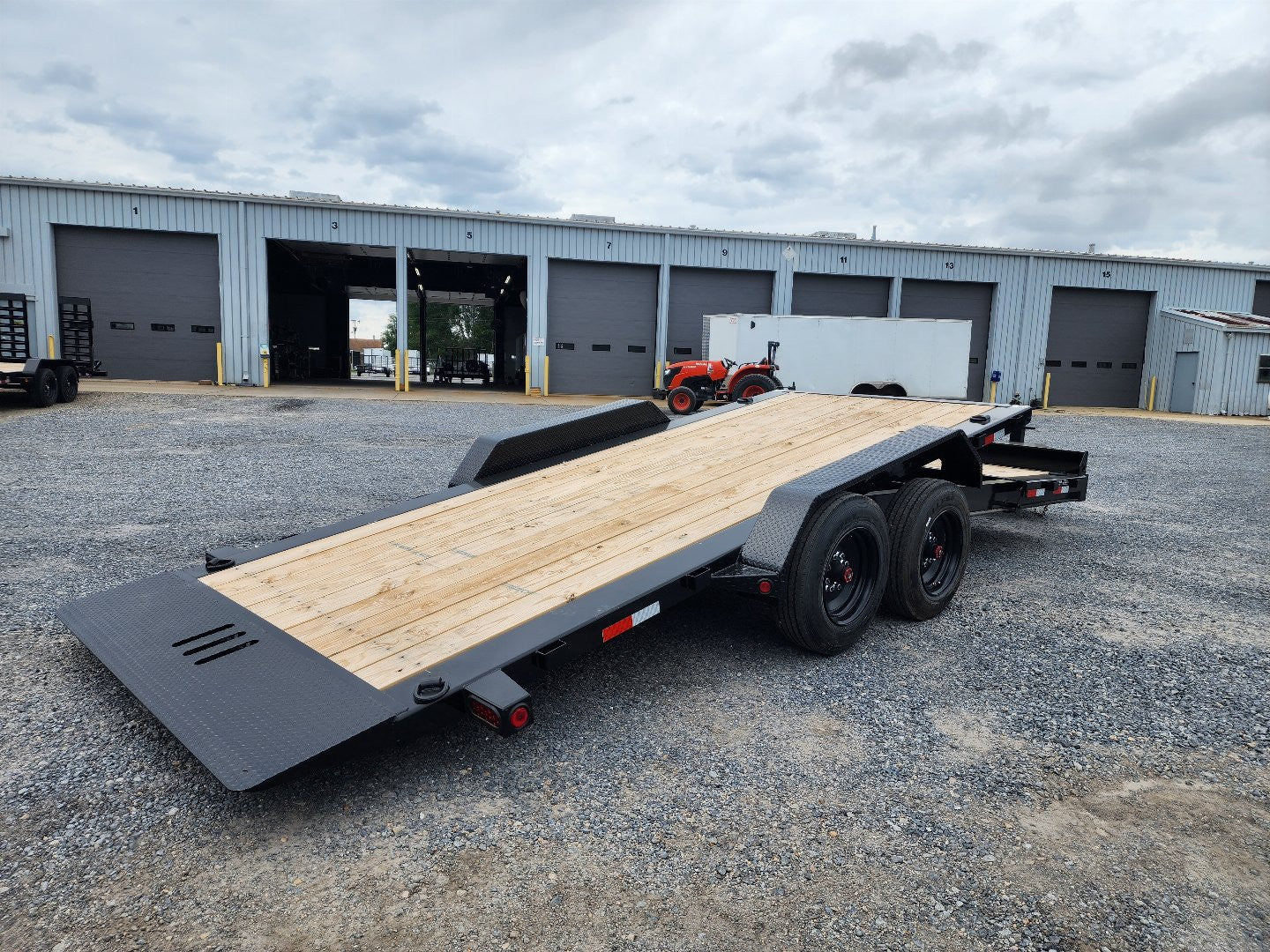2025 Load Trail TH 20′ 16K Tilt Trailer – Heavy-Duty Hydraulic Tilt Equipment Hauler