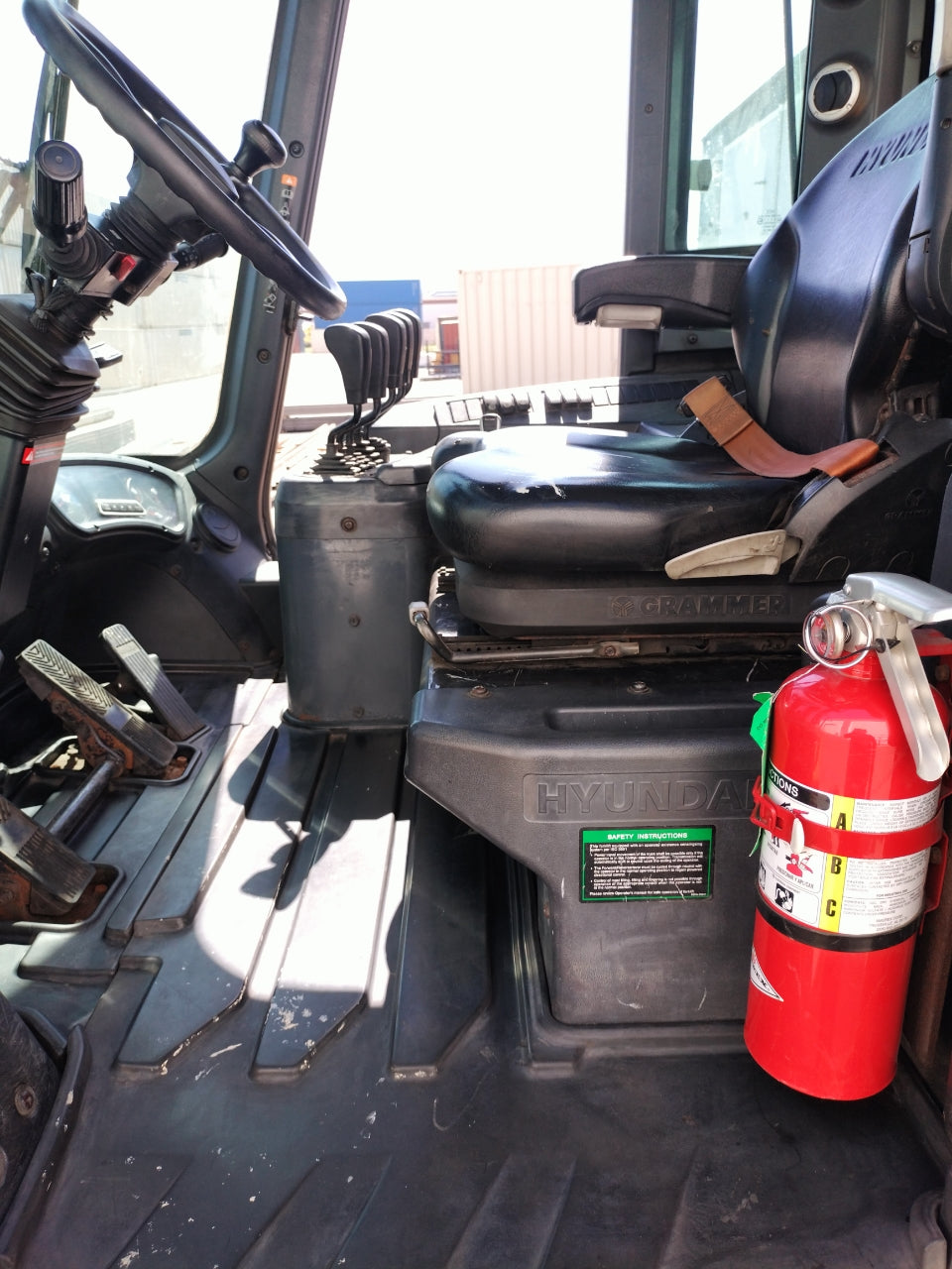 Used 2018 Hyundai 70D-9 Pneumatic Tire Forklift