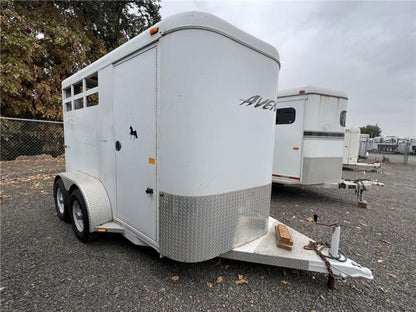 2005 Trails West  Horse Trailers Adventure 2 H Bumper Pull