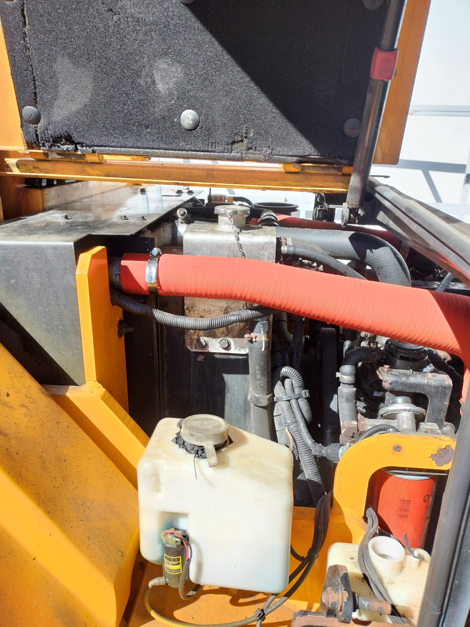 Used 2018 Hyundai 70D-9 Pneumatic Tire Forklift