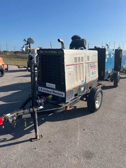2019 Lincoln Electric VANTAGE 549 Welder