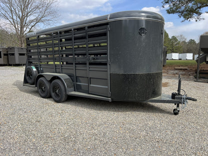 Circle W 6’x16′ Bumper Pull Livestock Trailer