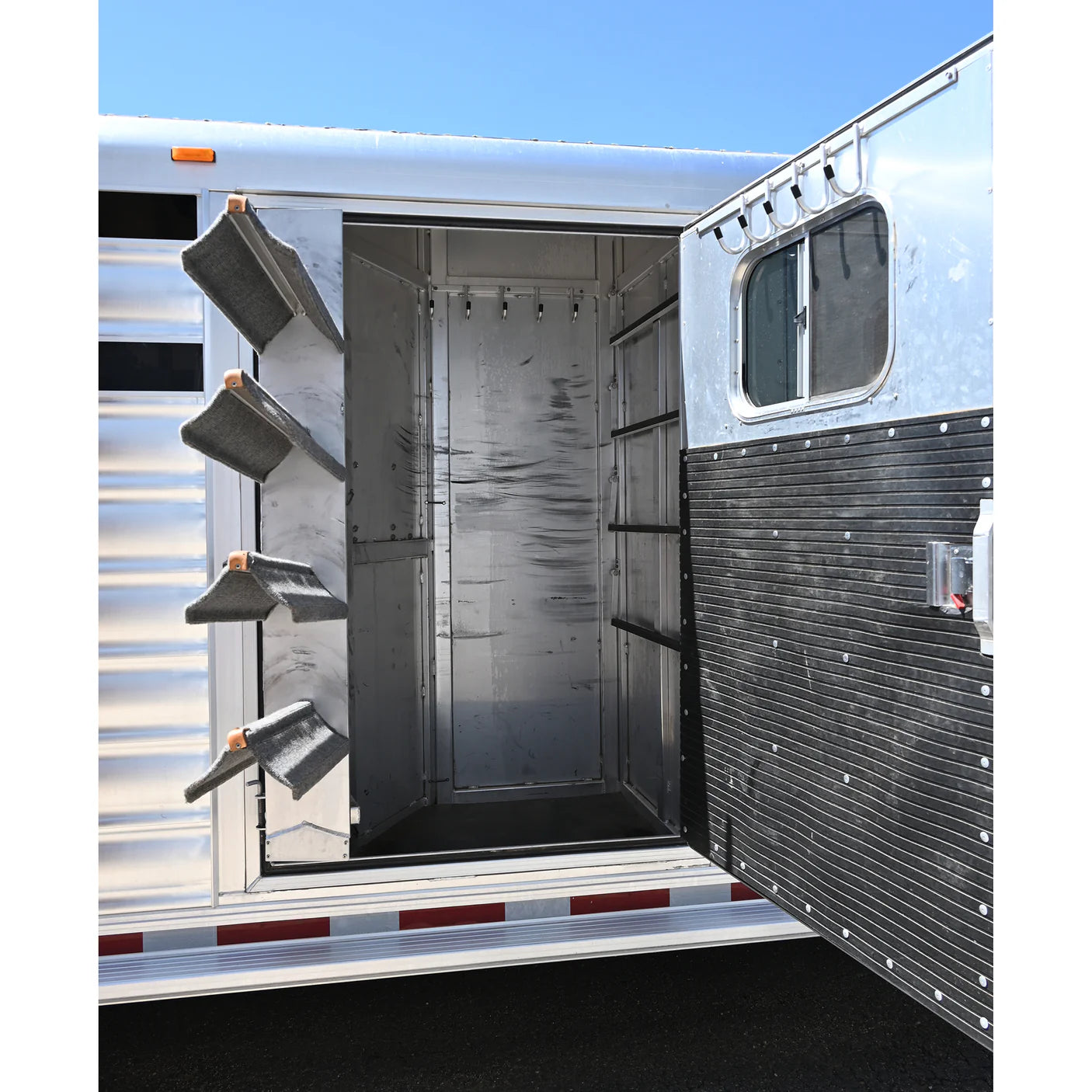 2017 Platinum Coach 25' C Sport Stock Combo Trailer