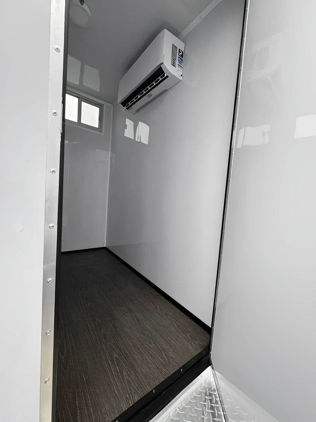 Upscale 2 Station Portable Restroom Trailer 7′ x 14′