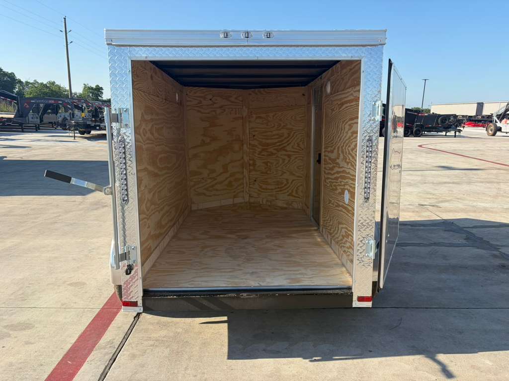 2026 5’x8′ Enclosed Trailer 2990 GVWR