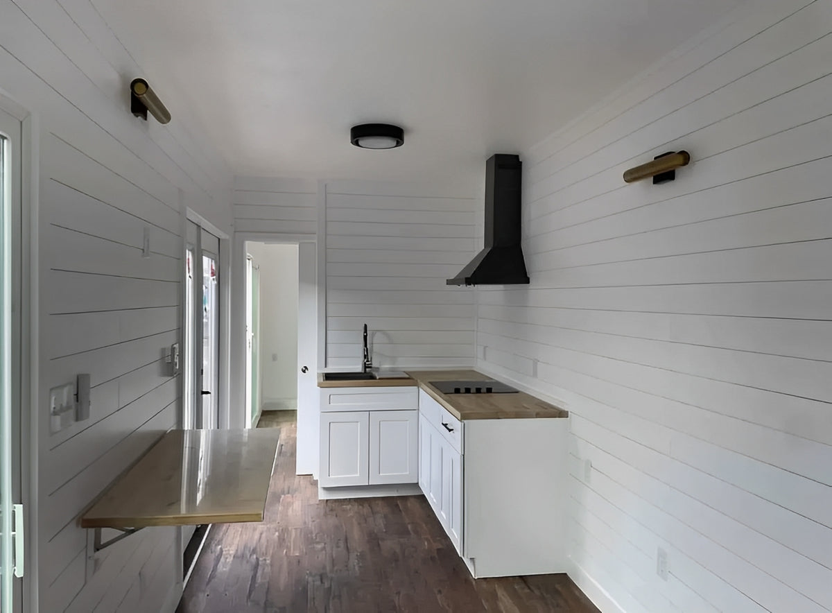 40ft Shipping Container Made into Luxurious 1 Bedroom Customized