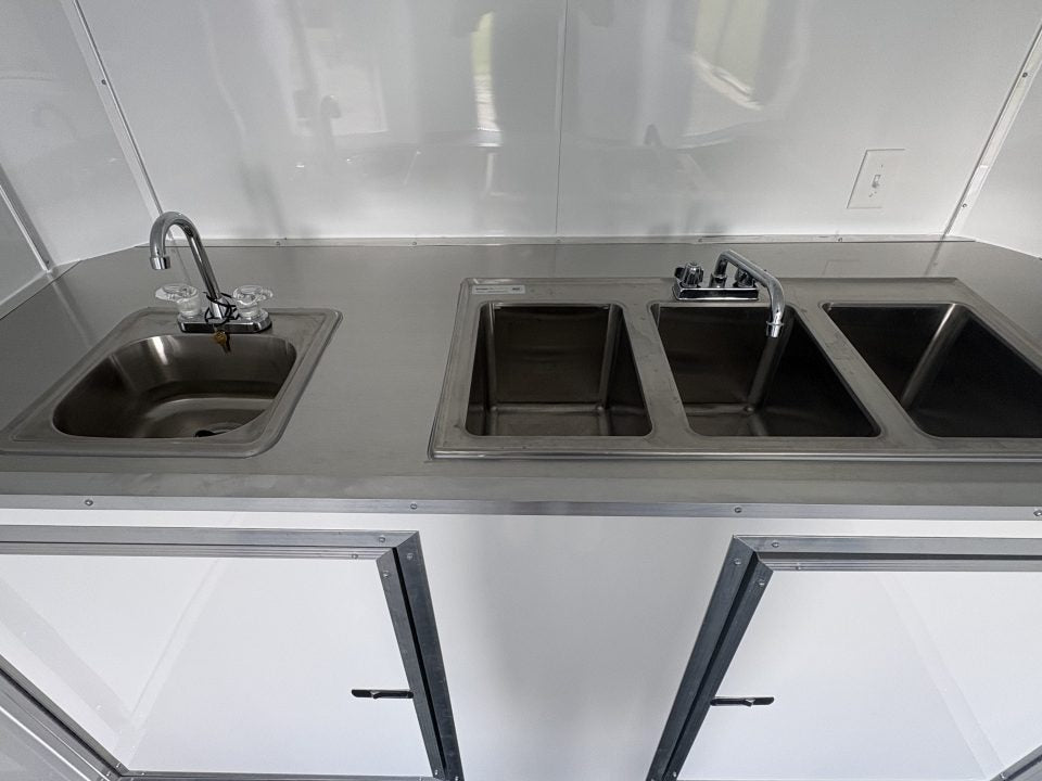 New2027 Rock Solid Cargo 7x16 Concession