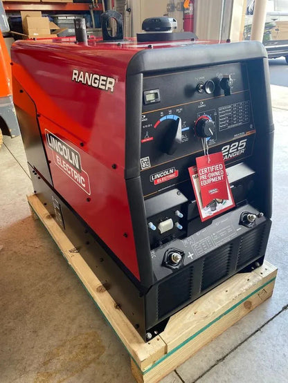 Lincoln Ranger 225 Engine Driven Welder