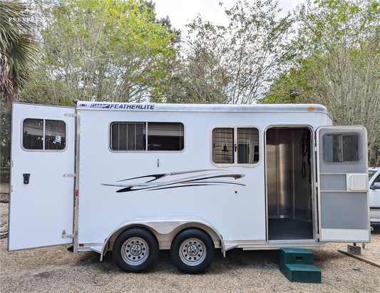 2004 Featherlite Trailers #9407 Spotless! extra tall extra wide all