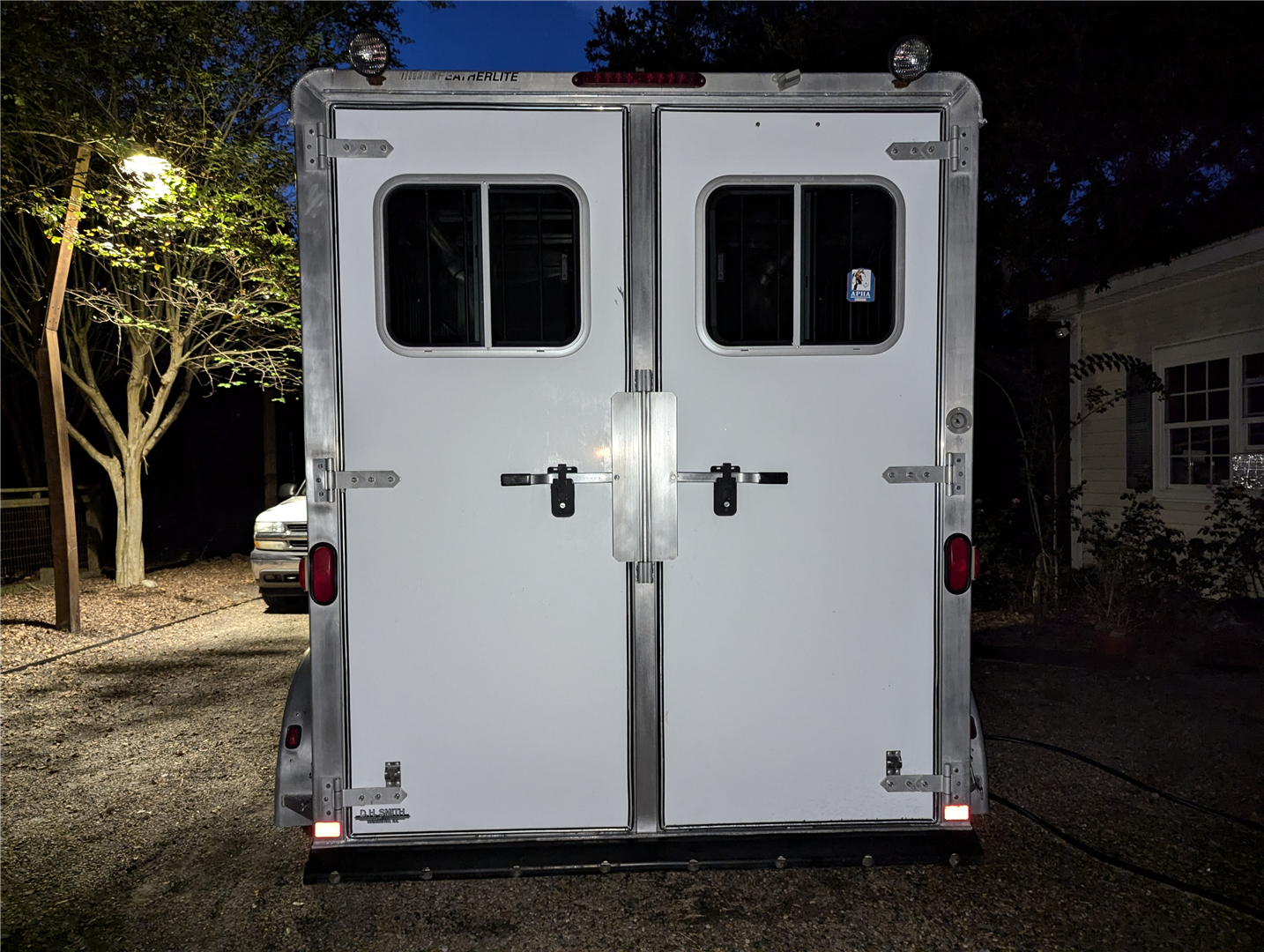 2004 Featherlite Trailers #9407 Spotless! extra tall extra wide all